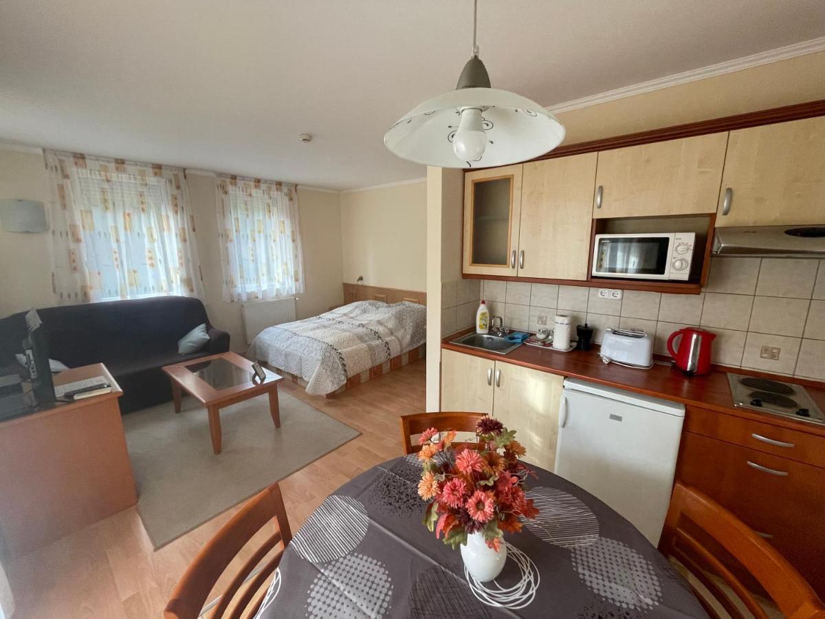 Garda Wellness Apartmanhaz Héviz Zewnętrze zdjęcie