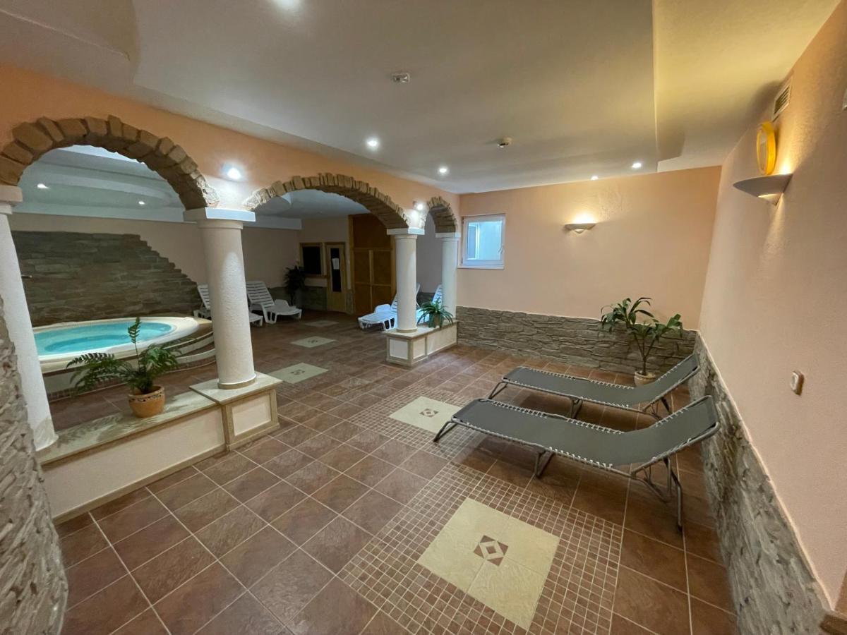 Garda Wellness Apartmanhaz Héviz Zewnętrze zdjęcie
